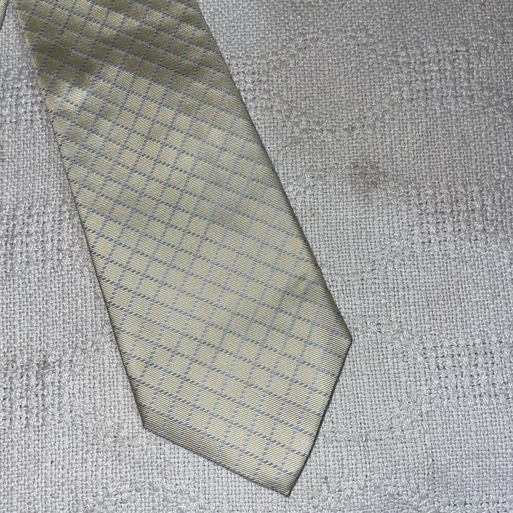Brooks Brothers Makers Dress Tie Mens Size 57” 3.5” Yellow Business Formal